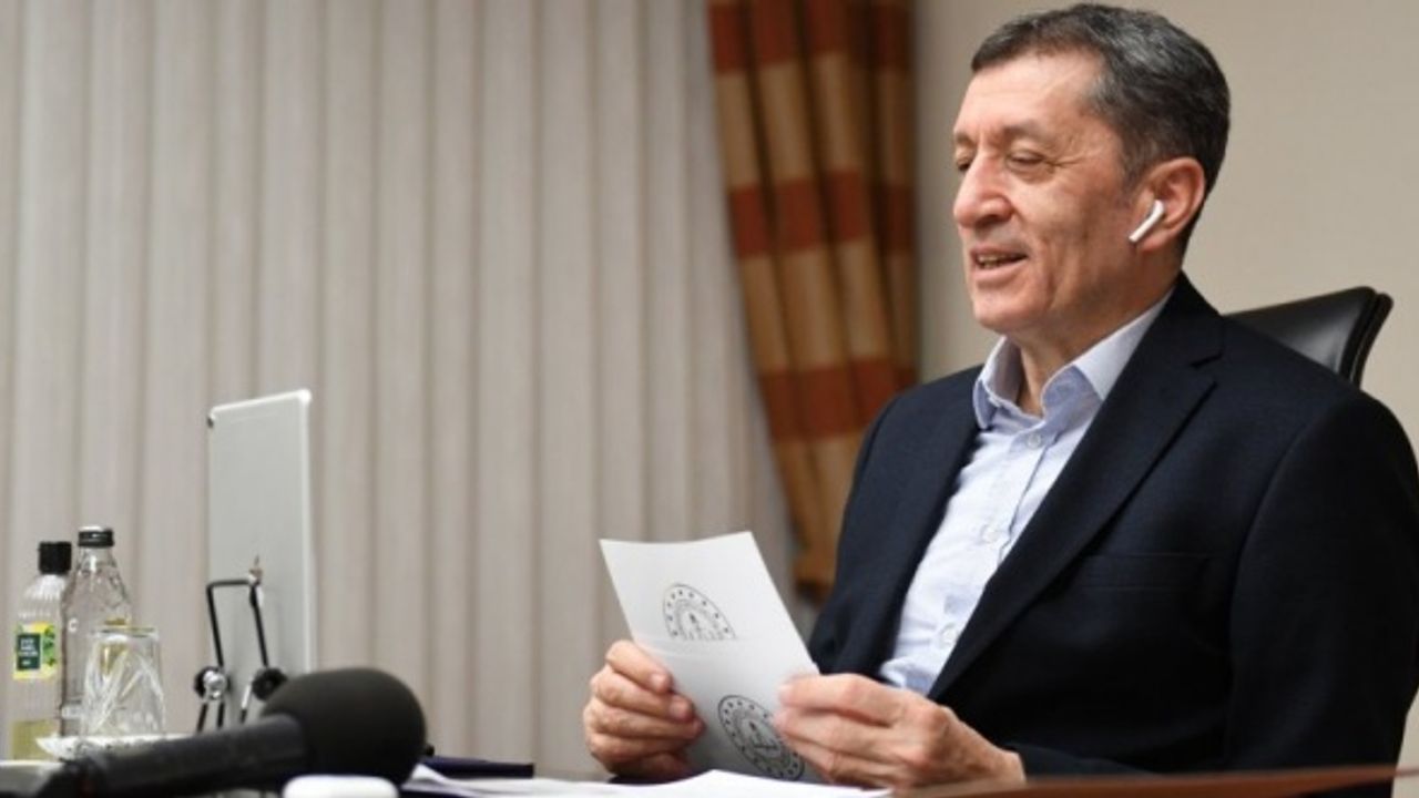 8. 9. ve 12. sınıflar okula ne zaman gidecek?
