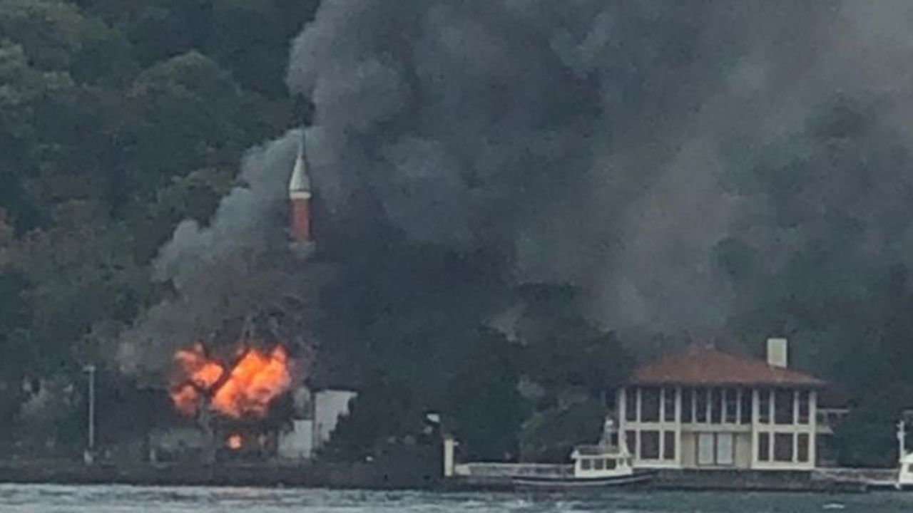 Son Dakika: Çengelköy'de yangın çıktı
