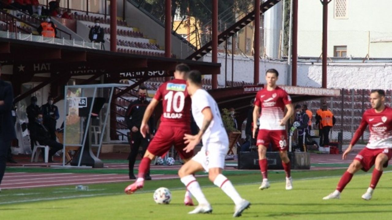 Süper Lig: A. Hatayspor: 3 - Fatih Karagümrük: 1 (Maç sonucu)