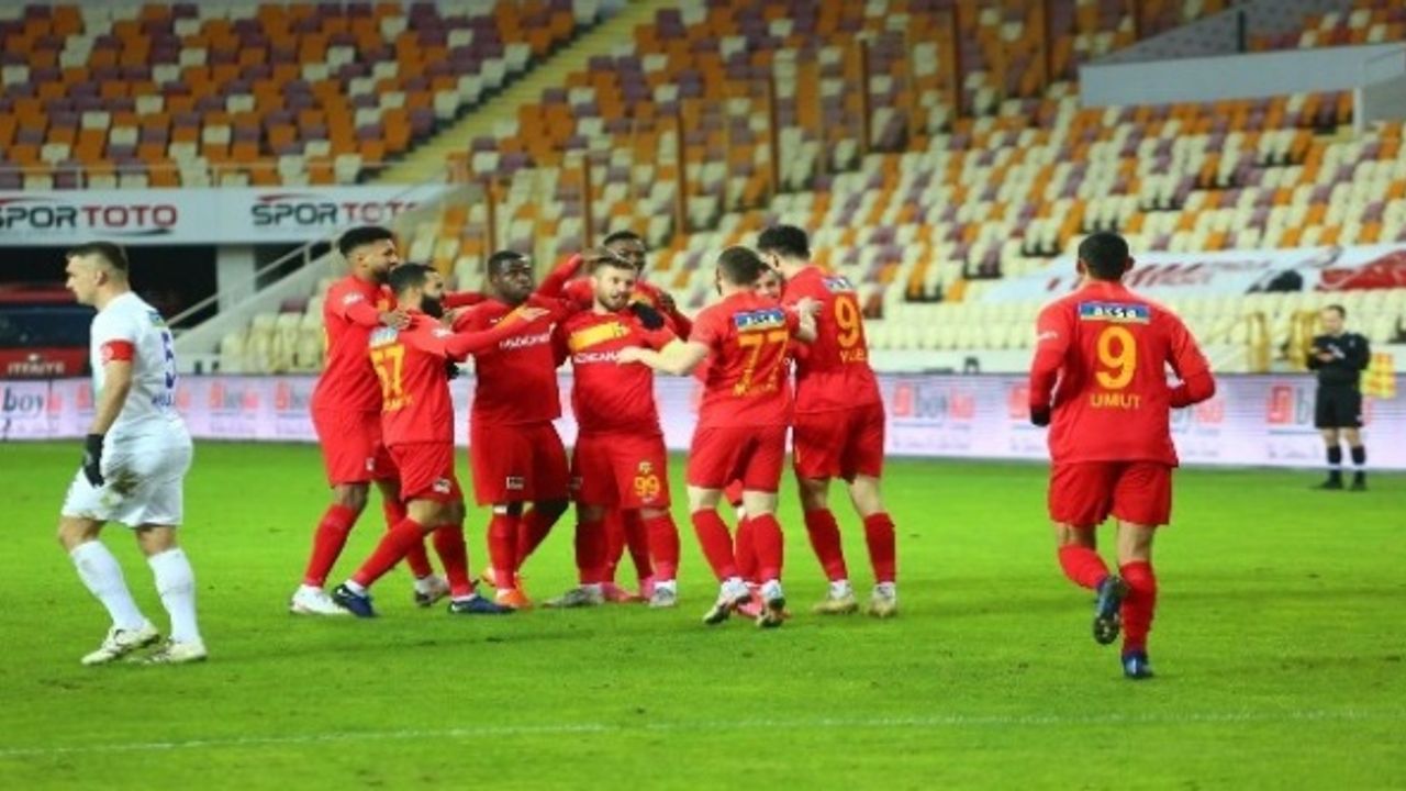 Süper Lig: Yeni Malatyaspor: 4 - Çaykur Rizespor: 1 (Maç sonucu)
