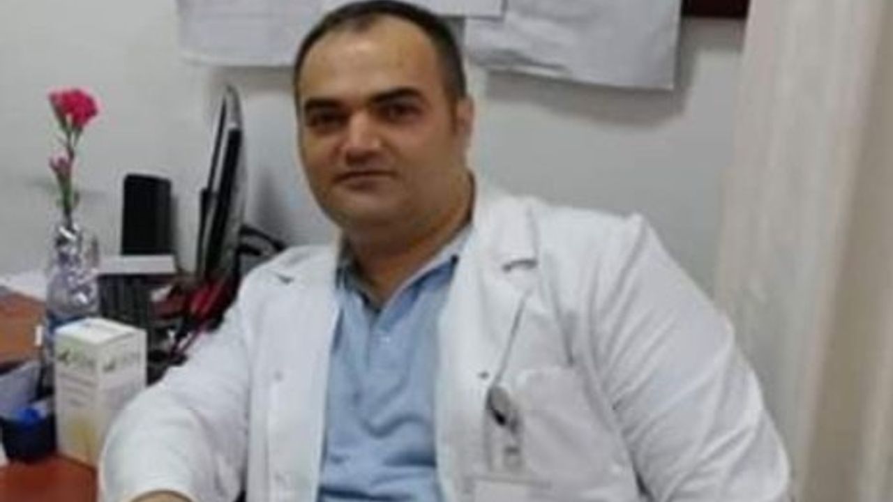 Korona virüsten hayatını kaybeden fizyoterapist için tören düzenlendi