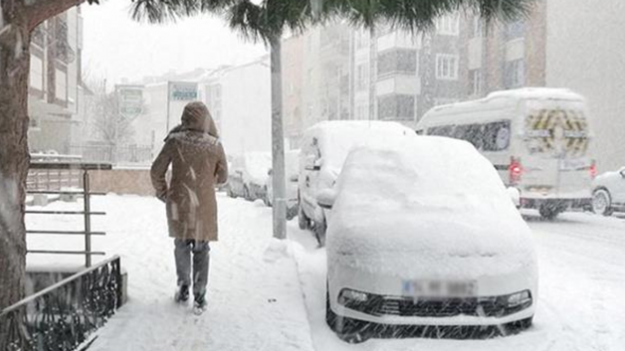 Zonguldak'ta Eğitime, hamile ve engellilere kar tatili 2 gün daha uzatıldı
