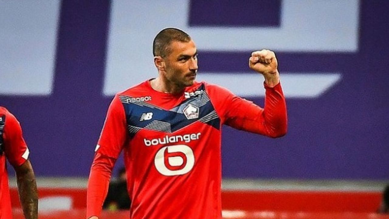 Burak Yılmaz’dan Adana Demirspor paylaşımı