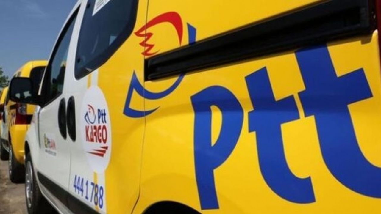 Tam kapanmada postane PTT kaçta açılıyor, kaçta kapatıyor? PTT çalışma saatleri