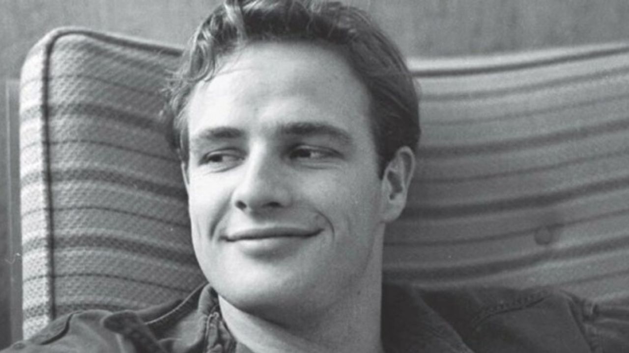 Ziya Selçuk'tan Marlon Brando'lu 20liyaşlarchallange paylaşımı!