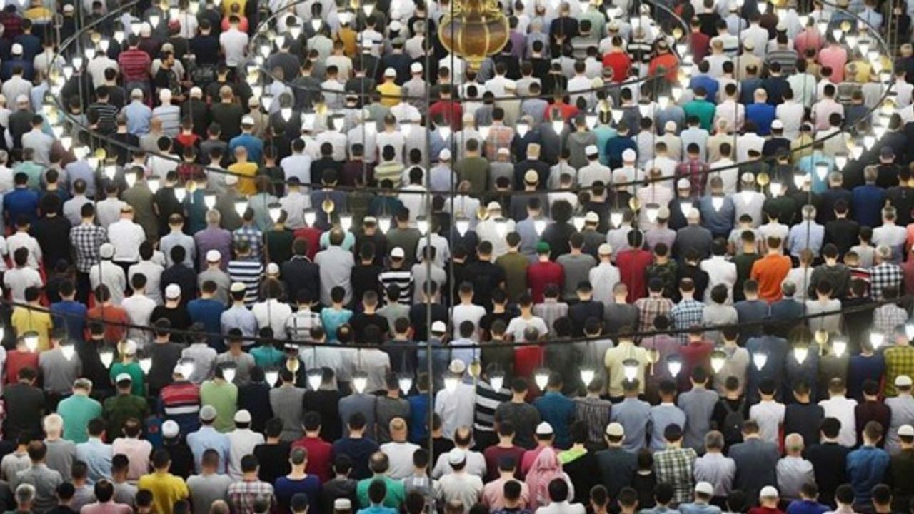 Bayram namazı saat kaçta kılınacak? 2021 İl il bayram namazı saatleri
