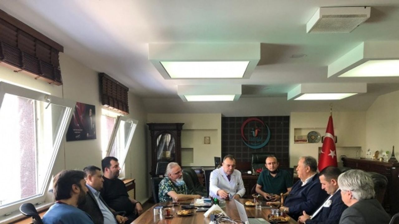Eski Sağlık Bakanı Şıvgın: “Sağlık çalışanları büyük fedakarlıklar yaptılar”