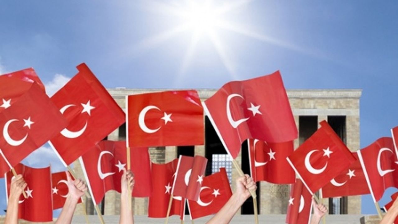 28 Ekim 2021 yarım gün mü, 29 Ekim resmi tatil mi?