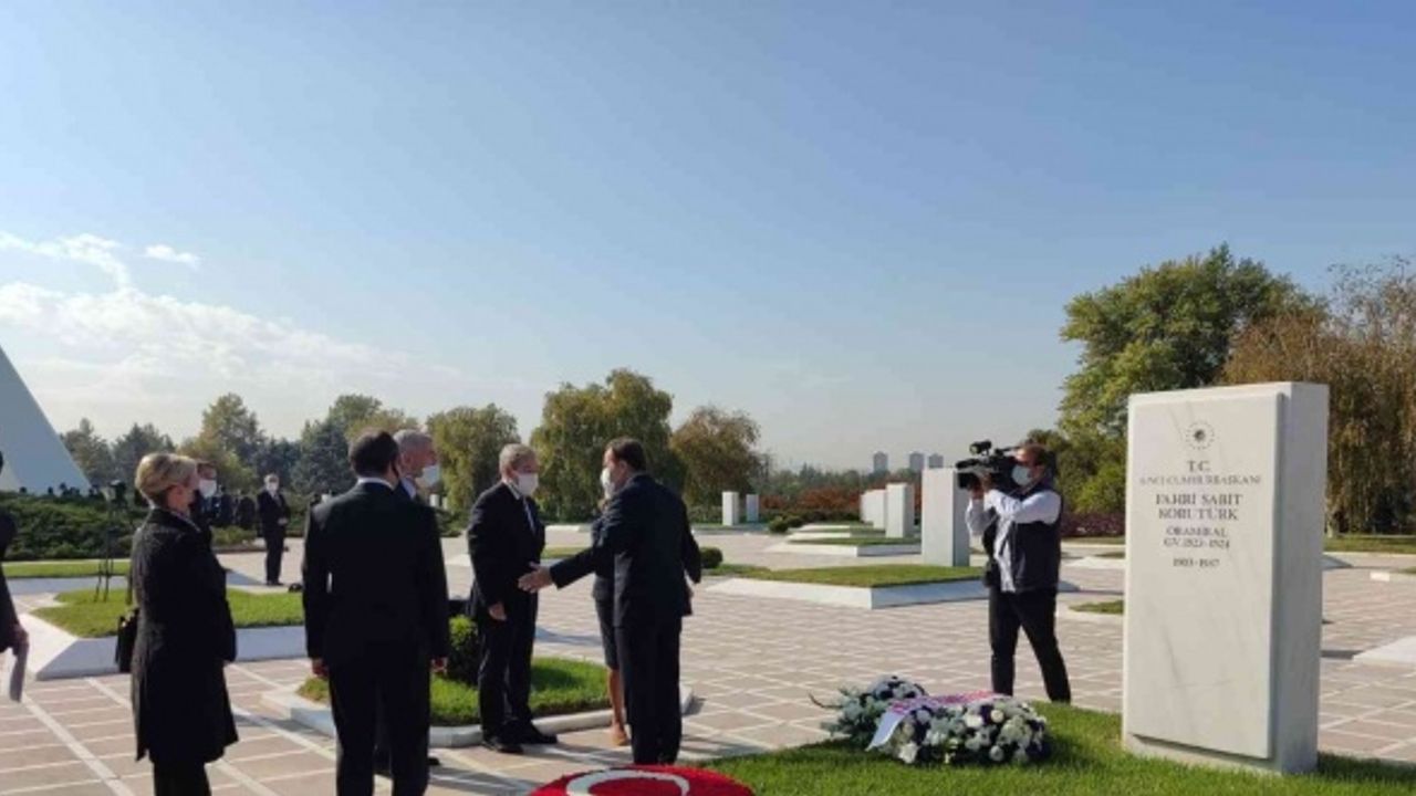 6’ncı Cumhurbaşkanı Fahri Korutürk’ün vefatının 34. yıl dönümü