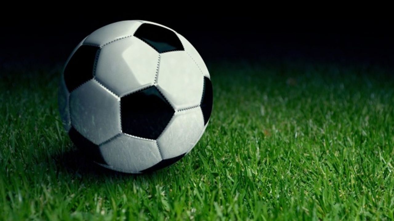 Wolfsburg Salzburg maçı şifresiz exxen canlı maç izle