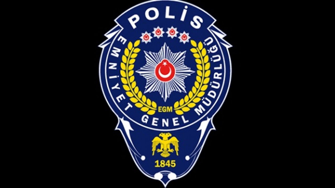 EGM: "Provokatif paylaşımlarda bulunduğu değerlendirilen 925 hesap yöneticisi tespit edildi"