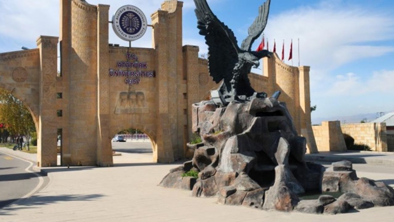 Atatürk Üniversitesi 2022-2023 bahar yarıyılı eğitim planlaması açıklandı