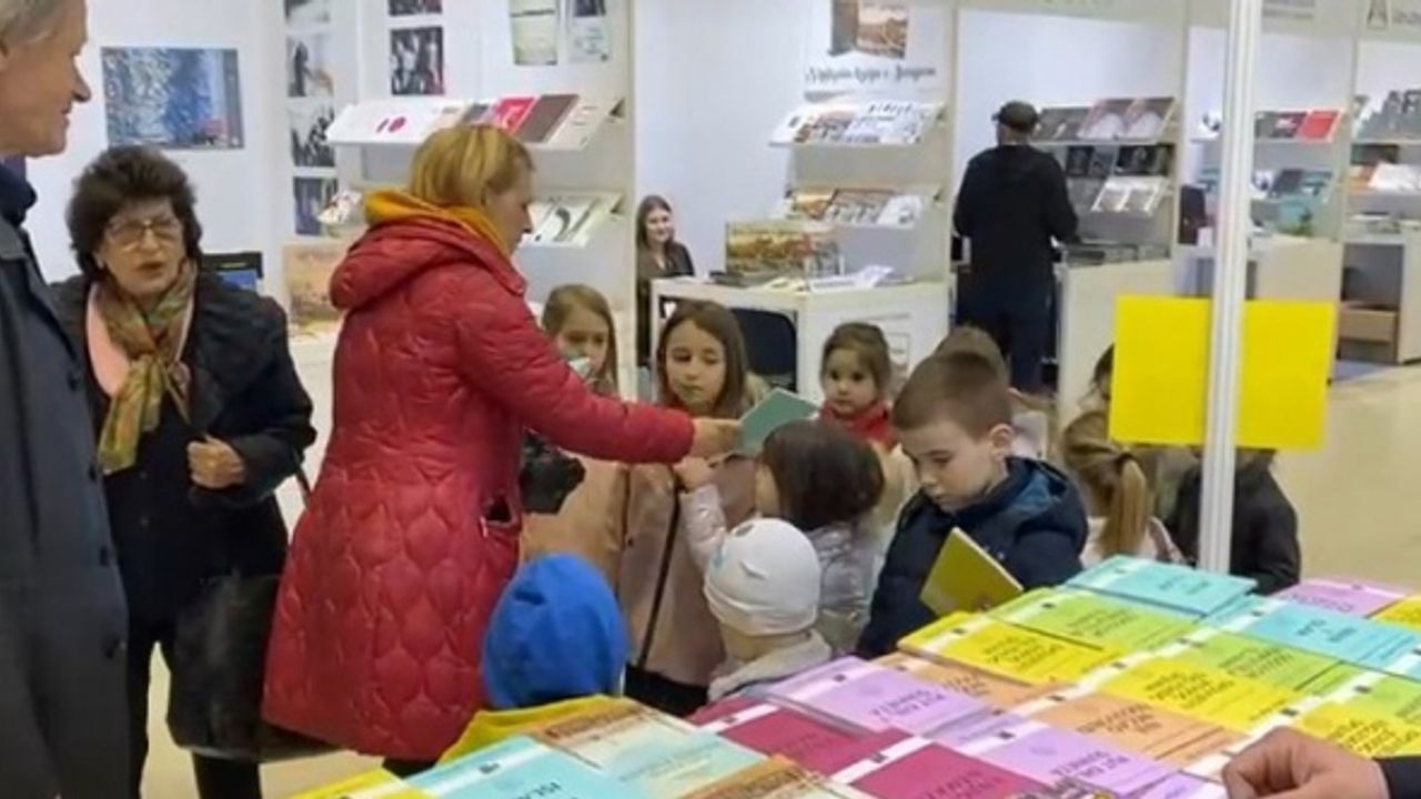Uluslararası Saraybosna Kitap Fuarı kapılarını kitapseverlere açtı