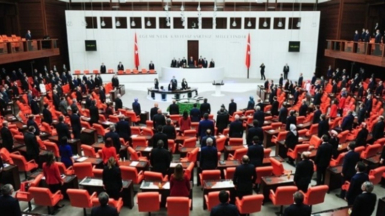 28. dönem milletvekilleri cuma günü yemin edecek