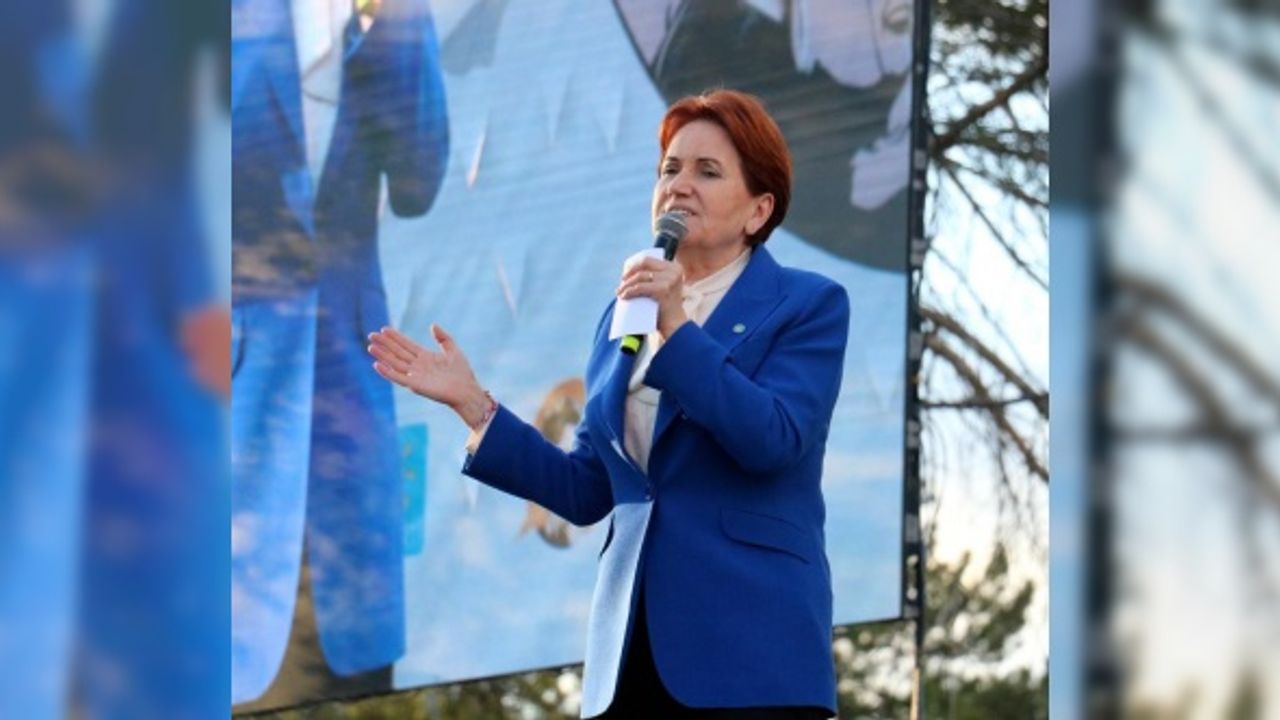 Akşener: "2 yıl içerisinde tüm Suriyelileri ülkelerine geri göndereceğiz”