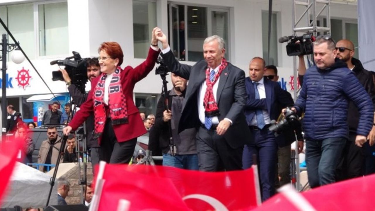 Meral Akşener 100 Bin Öğretmen Ataması Yapacağız Vaadini Yeniledi