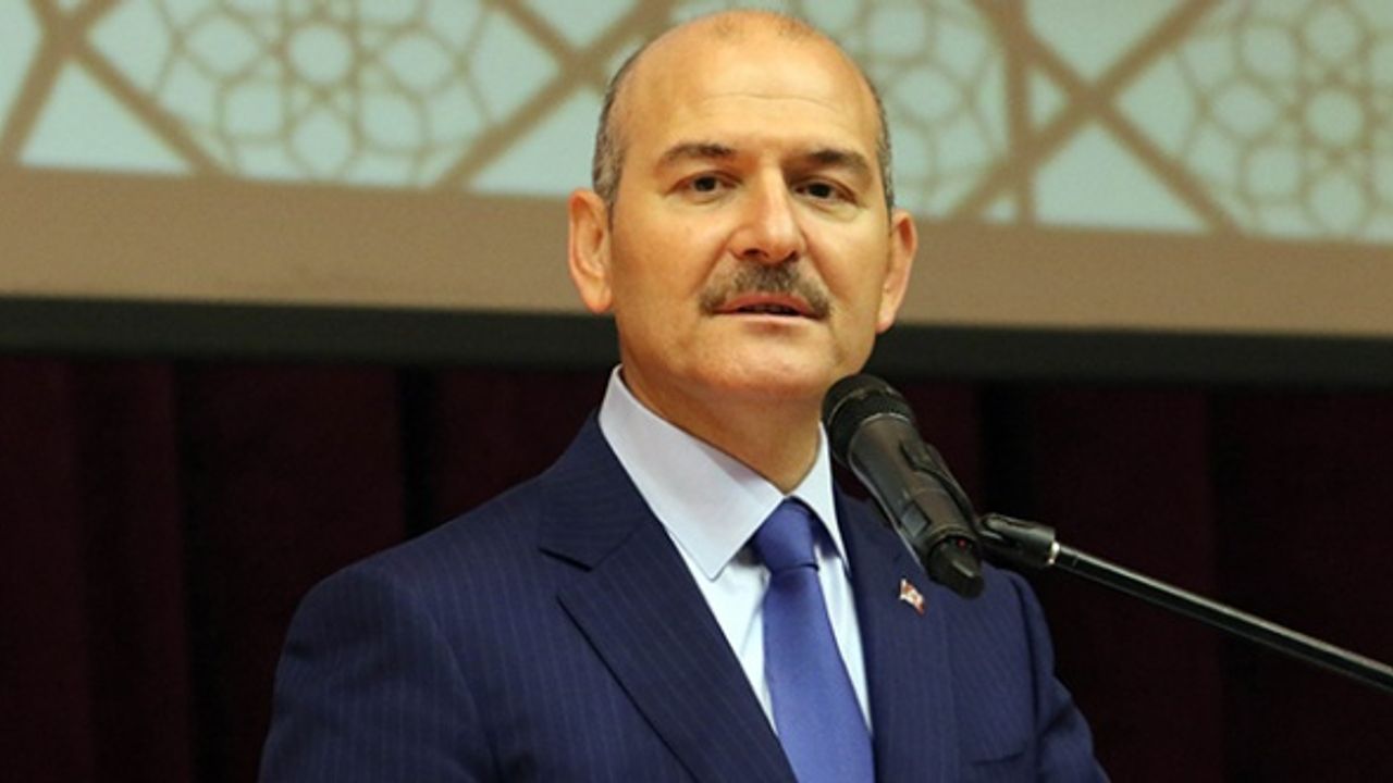 Süleyman Soylu, Mehmet Akif Ersoy'a canlı yayında 'Bitanem' dedi