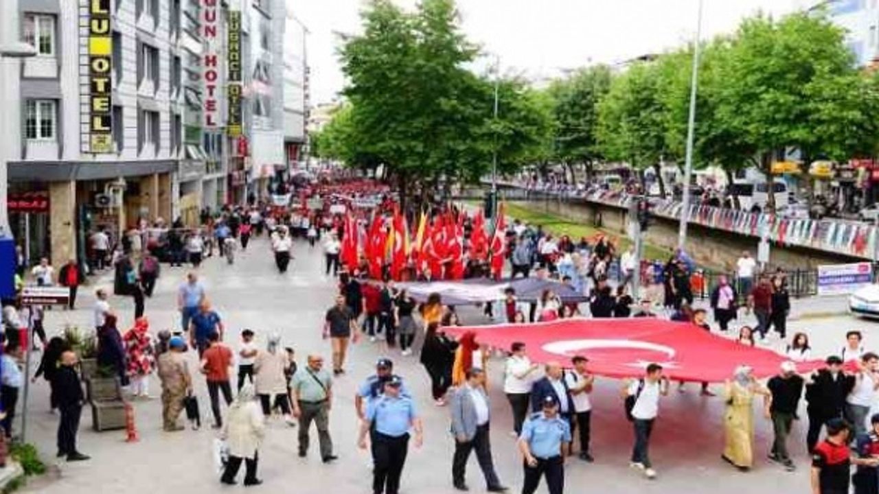 4 gün süren Atatürk ve İstiklal Yolu Yürüyüşü sona erdi