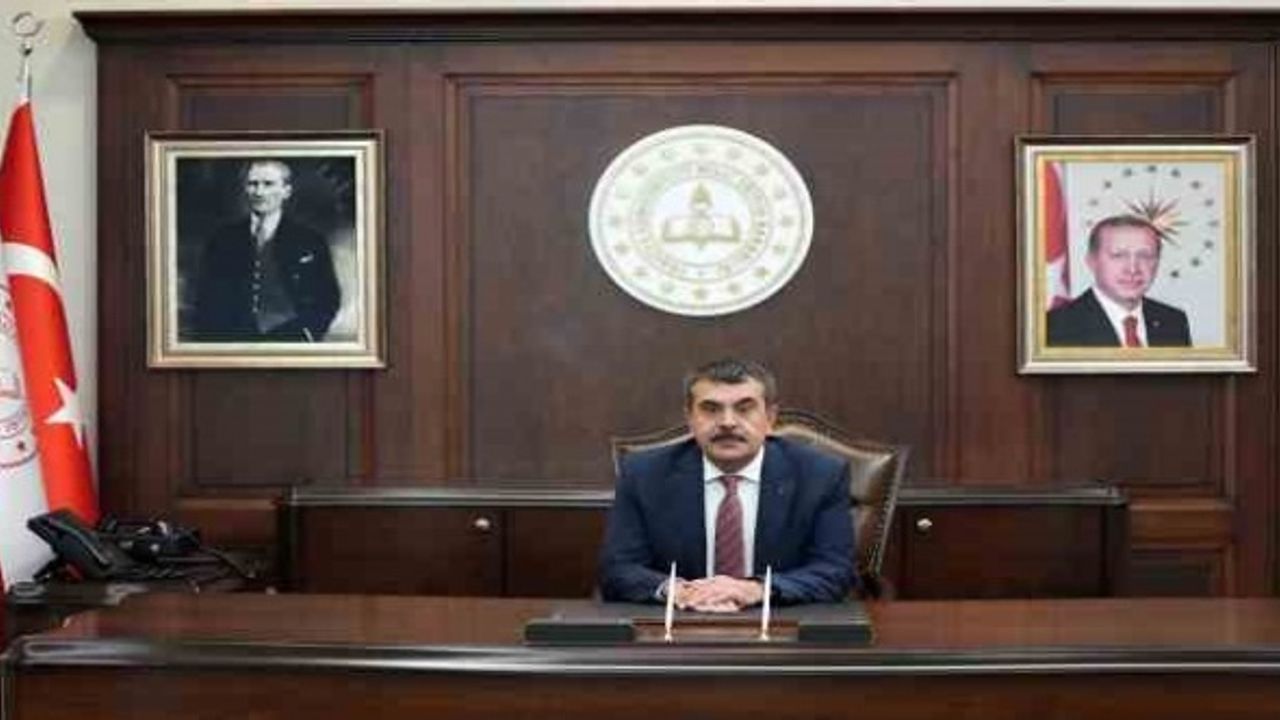 Bakan Tekin Öğretmenlerin Sesini Duydu O Tarihi Değiştirdi