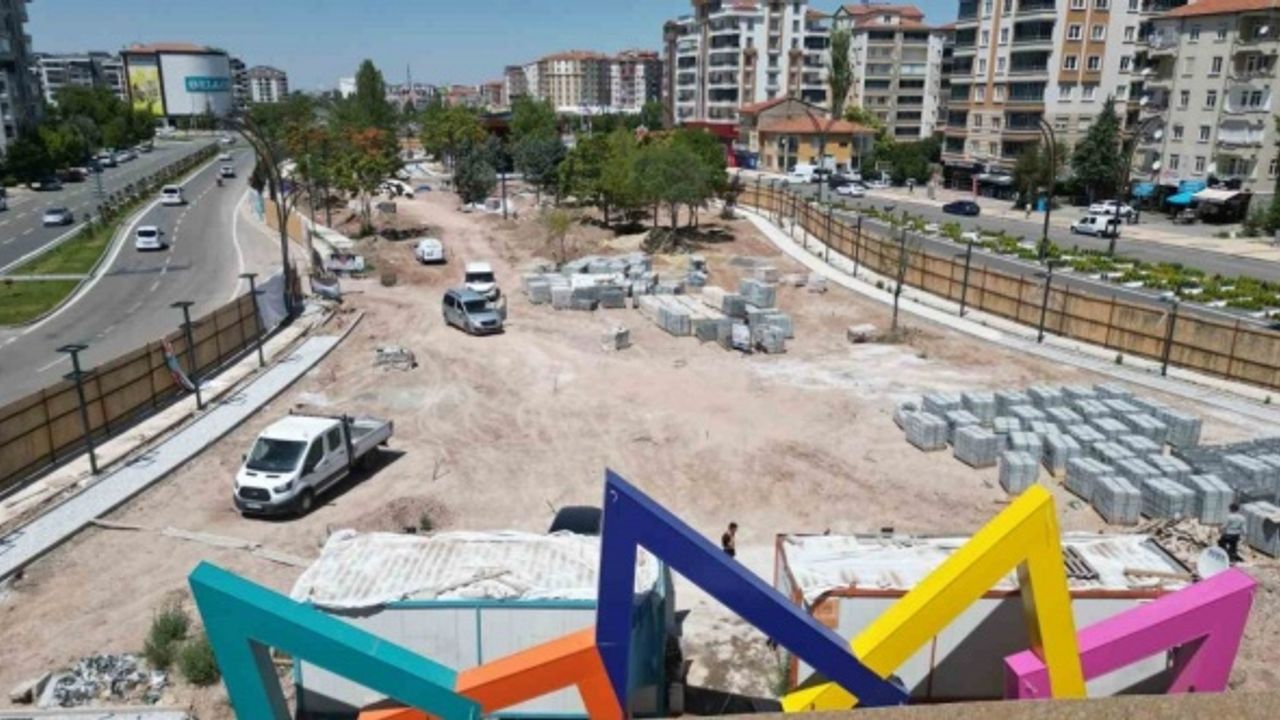 Başkan Dinçer: “Yaz sıcaklarında rahat nefes alınacak mekanlar inşa ediyoruz”
