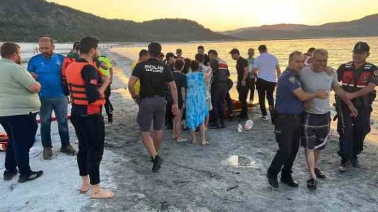 Yasak bölgede girdiği Salda Gölü’nde akıntıya kapılan kişi hayatını kaybetti
