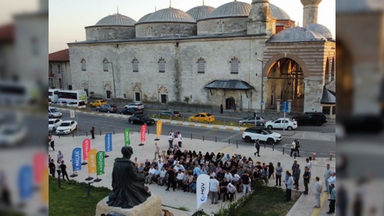 Avrupa ülkelerinde Kur’an-ı Kerim’e saldırılar Edirne’de protesto edildi
