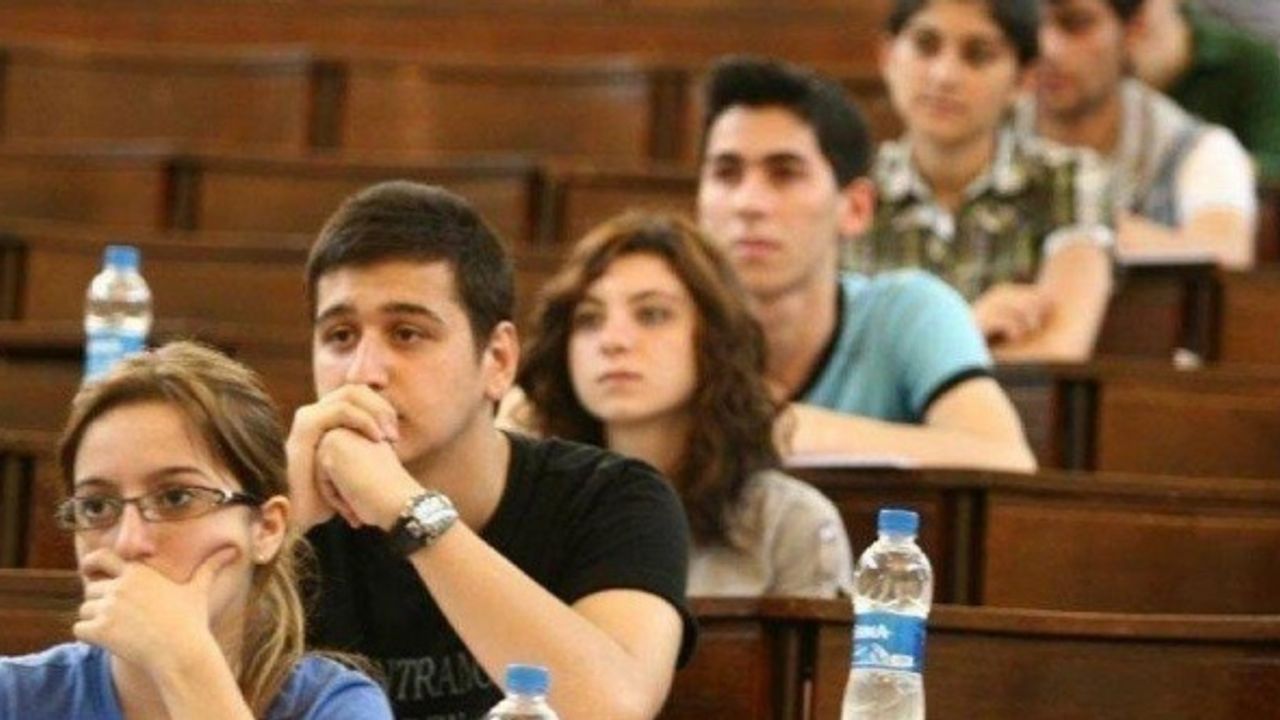 Anadolu Üniversitesi AÖF Sınav Görev Ücretleri Belli Oldu