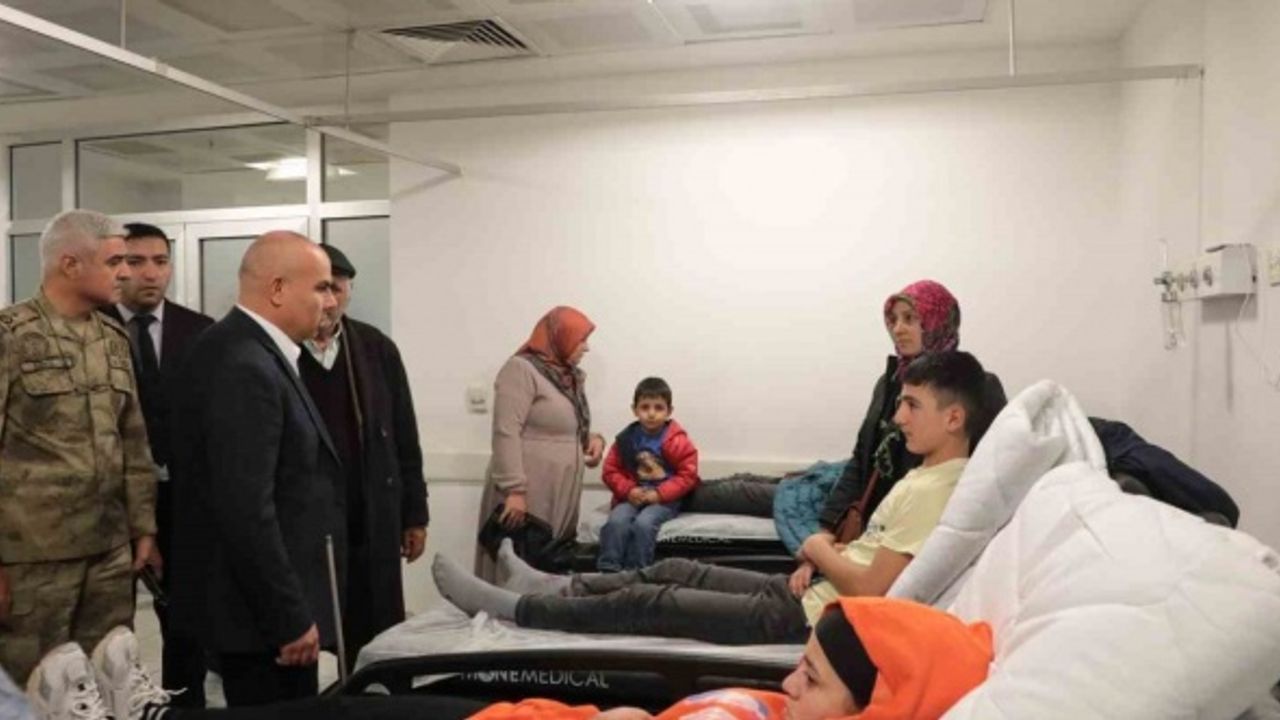 Öğrenci Servisi Kaza Yaptı; 2’si Ağır 21 Yaralı!