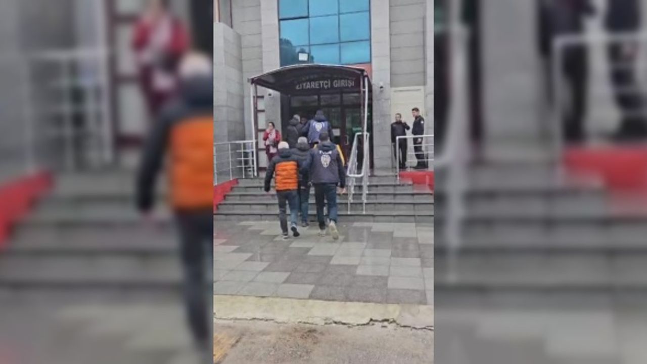 Balıkesir’de sosyal medya operasyonu 4 gözaltı