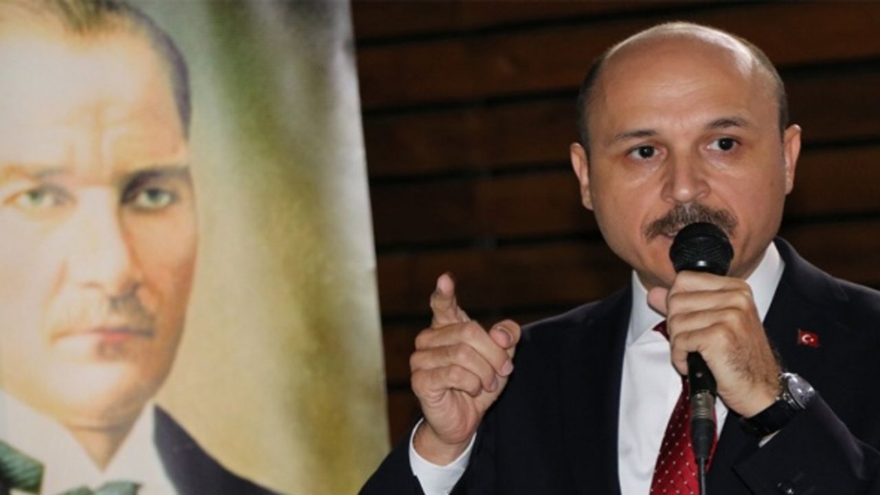 Talip Geylan'dan MEB'e İlçe Emri Çağrısı! Öğretmen Odası Ses Veriyor!