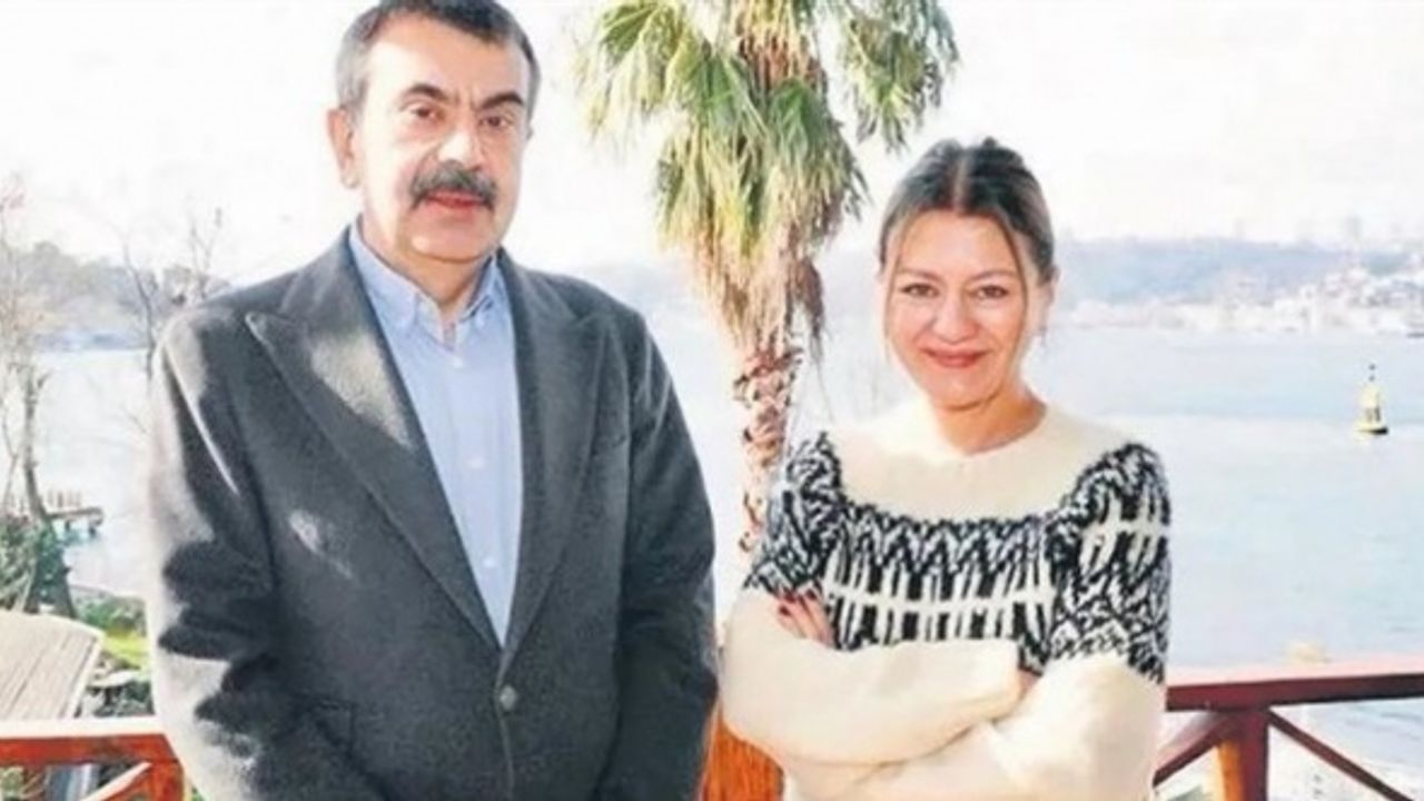 Yusuf Tekin Açıkladı: Yeni Müfredatta Ders Saatleri Değişecek Mi? Devamsızlık Affı Olacak Mı?
