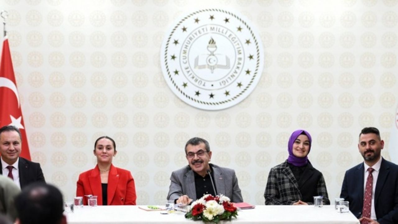Ögretmenler Odası Buluşması Ankara'da Yapıldı