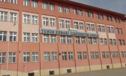 Ahlat’ta bir okul deprem tedbirleri çerçevesinde boşaltıldı