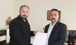 BBP Karaman İl Başkanı Mesut Soyfidan mazbatasını aldı