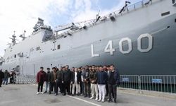 Öğrenciler TCG Anadolu’ya hayran kaldı
