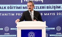 Bakan Özer: “1’le aldığımız dijital platformu altıyla, yediyle devrediyoruz”