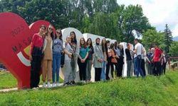 Ardahan’da öğretmen ve öğrenciler yurt dışı deneyimi yaşıyor