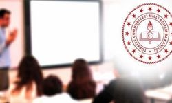 KHK ile ihraç edilen öğretmen 5 yıl sonra görevine döndü