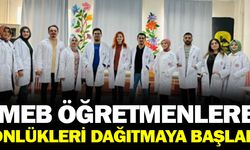 MEB Öğretmenlere Söz Verdiği Önlükleri Dağıtmaya Başladı!