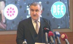 Öğretmen adayları “Aybüke: Öğretmen Oldum Ben” filmini seyretti