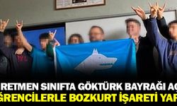 Öğretmen sınıfta Göktürk Bayrağı açıp öğrencilerle bozkurt işareti yaptı