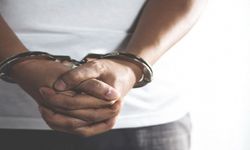 Öğretmen taciz iddiasıyla tutuklandı