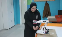 Çocuklar bayram harçlıklarını robota kaptıracak