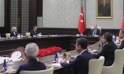 'Şatafatlı' görüntüler MKYK masasında: Erdoğan'ın teşkilatı uyarması bekleniyor