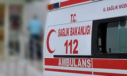 Teneffüste öğrencileriyle top oynayan öğretmen hayatını kaybetti