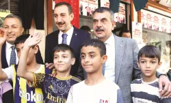Okullarda İlk Ders Milli Değerler