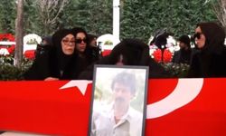 Ferdi Tayfur'un tabutu başında skandal! Küfürleşip tartıştılar
