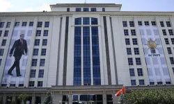 Burger King Açılışı Yapan Ak Partili Başkan Görevden Alındı