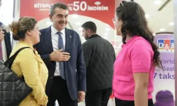 Bakan Yusuf Tekin’den D&R’a Anlamlı Ziyaret