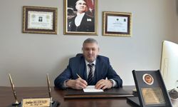 Çikolata poşetinin içinden 2 bin 500 dolar çıkınca tutuklanan avukat tahliye edildi